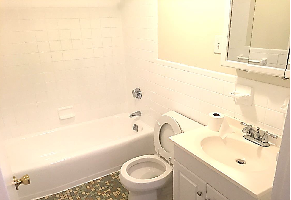 Elm Street Apartments - Photo 5 of 6