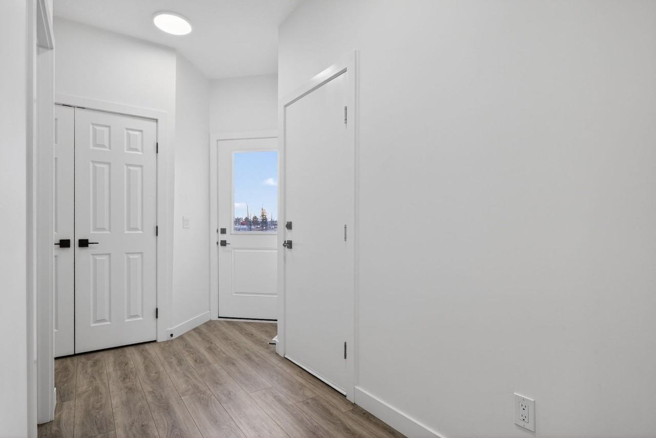 1010 Mcleod Ave - Photo 7 of 28