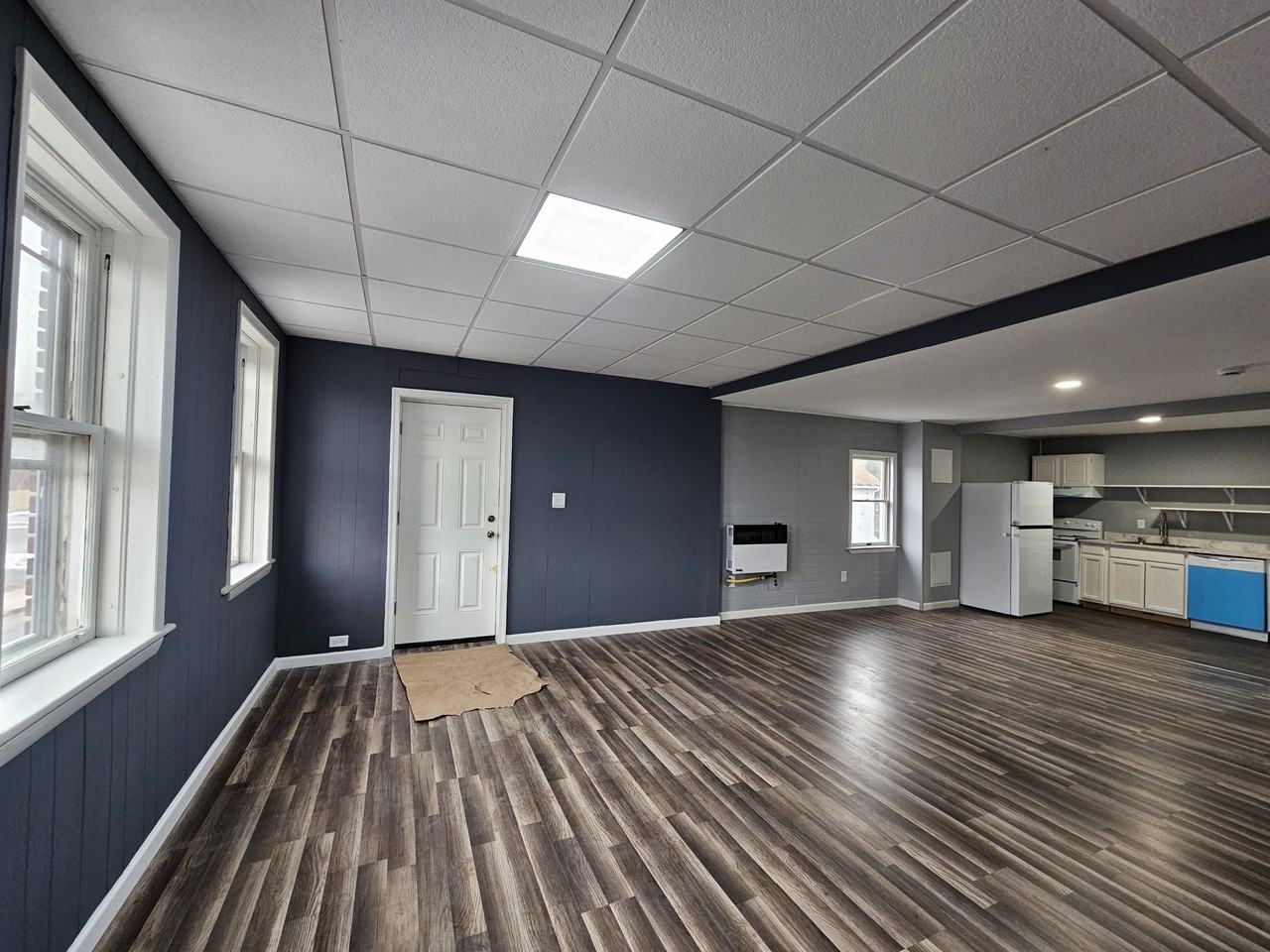 119 North River Street - Photo 6 of 7