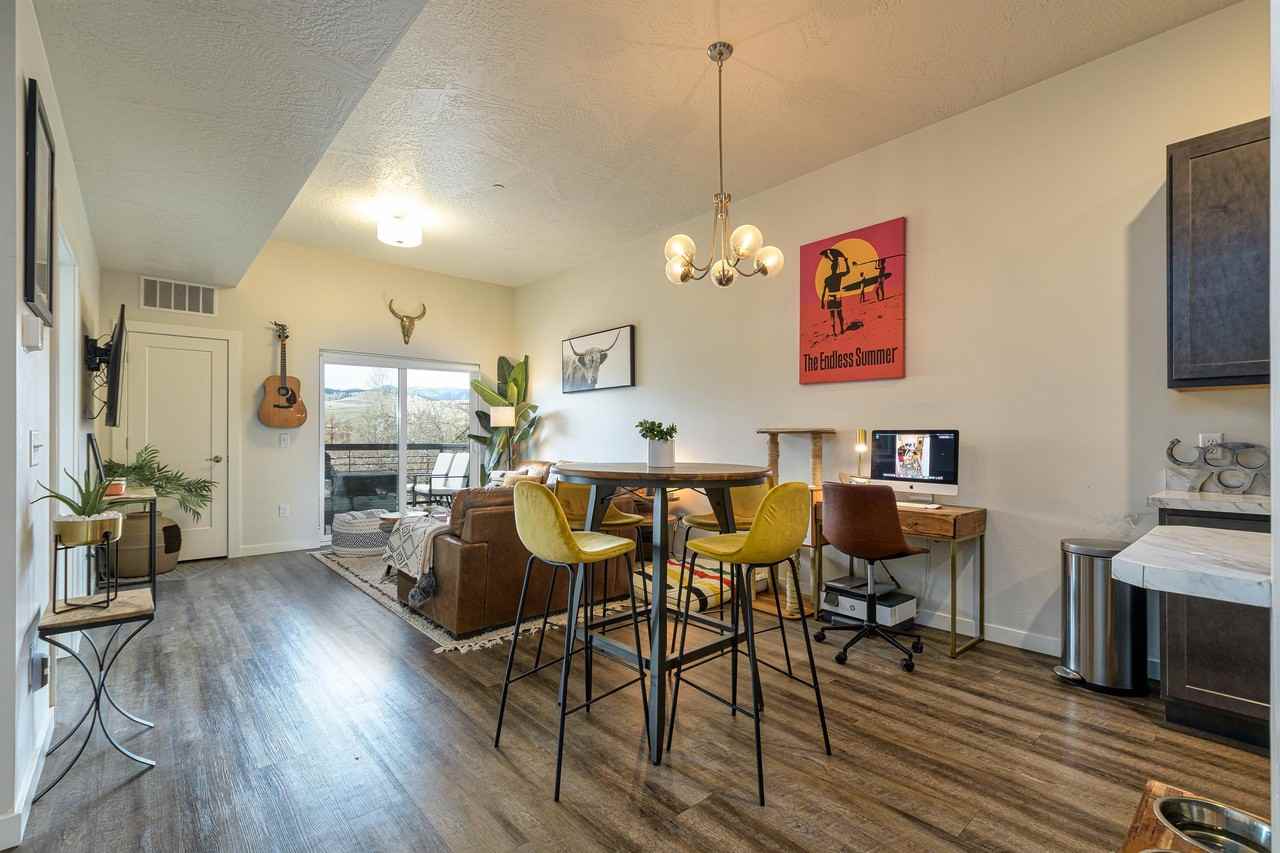 Hickory St. - Photo 4 of 19