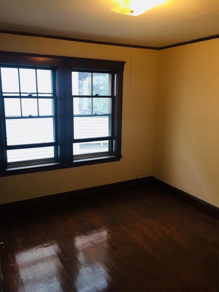 127 Albion St. - Photo 6 of 6