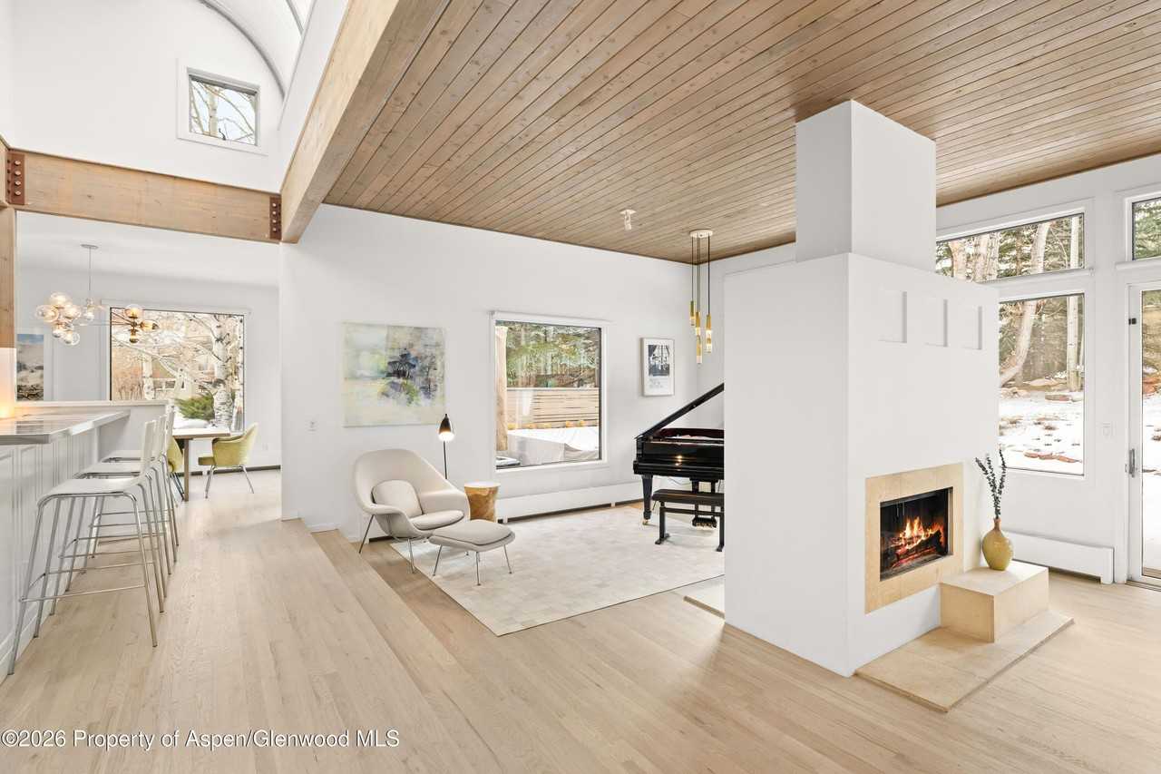 55 Overlook Dr - Photo 6 of 26