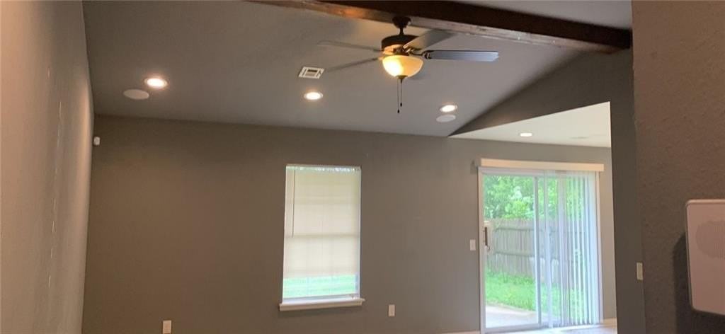 405 E Mimosa Pl - Photo 6 of 17