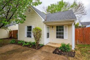 featured image of 2516 W Ash St