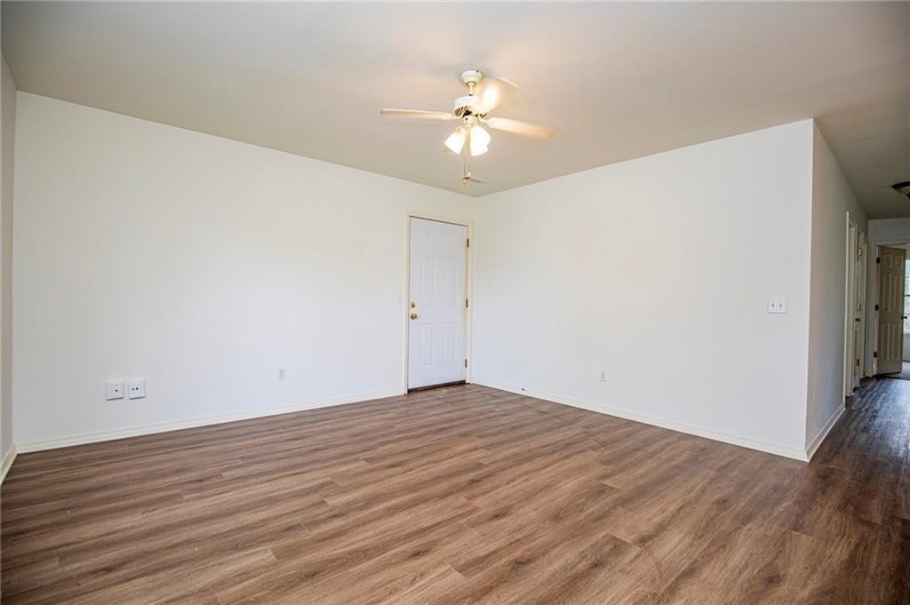 2516 W Ash St - Photo 2 of 16