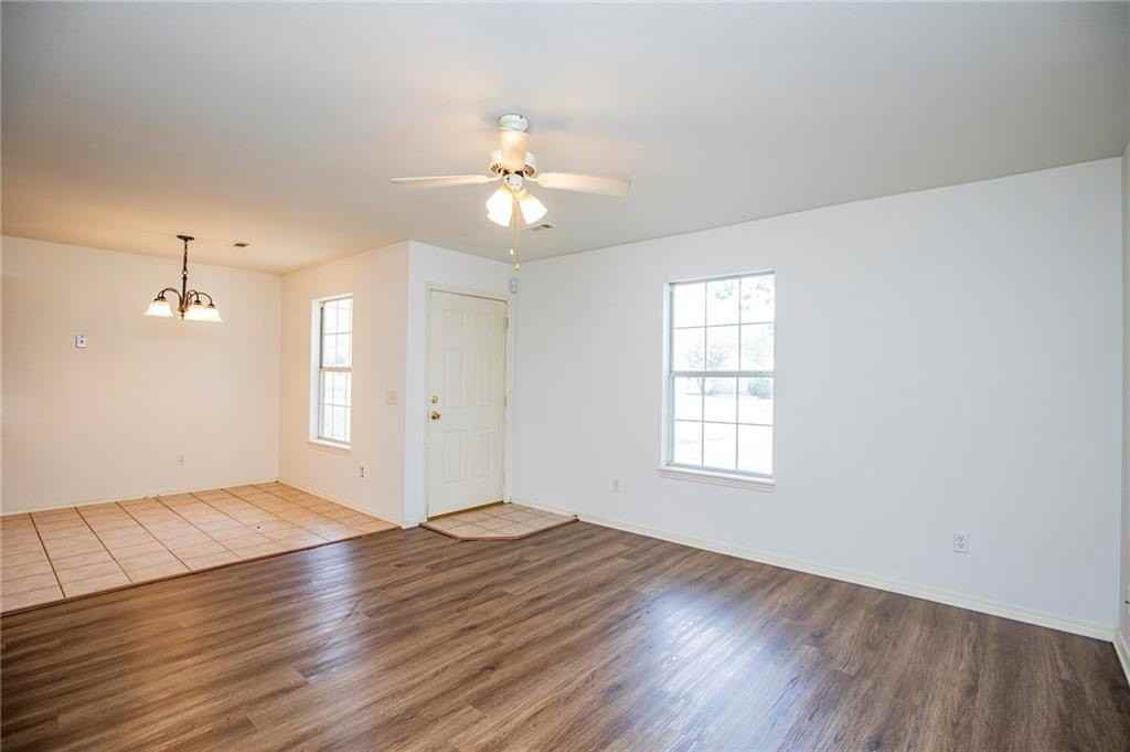 2516 W Ash St - Photo 6 of 16