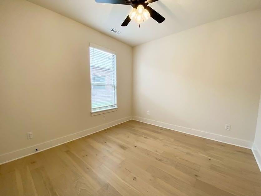 730 Marianne St - Photo 4 of 22