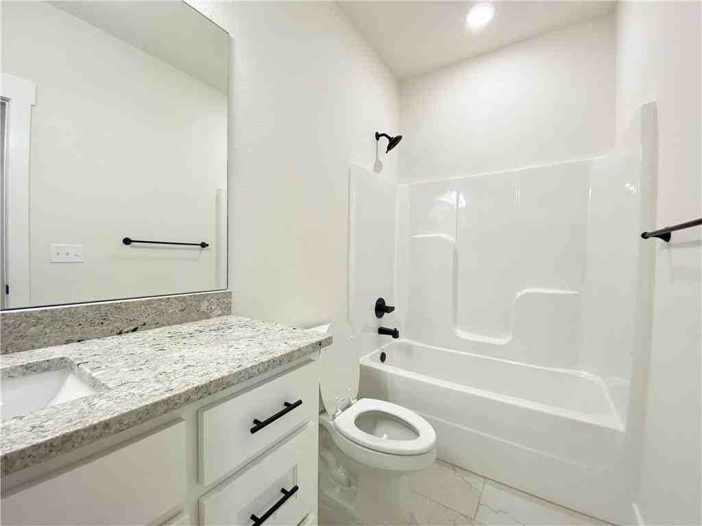 730 Marianne St - Photo 7 of 22