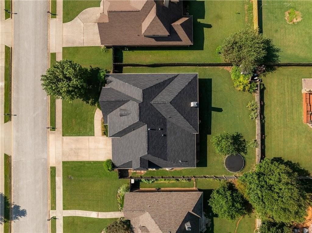 3778 Prince Philipe St