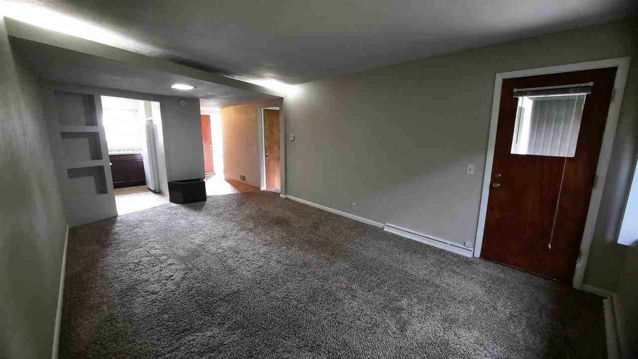 Harwick - Photo 5 of 9