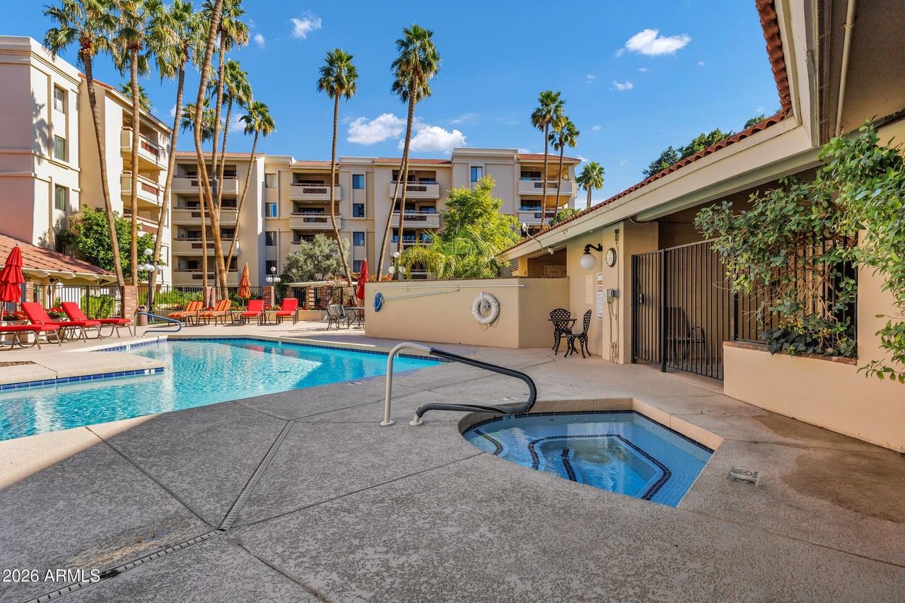 4200 N Miller Rd Unit 321 #321 - Photo 2 of 41