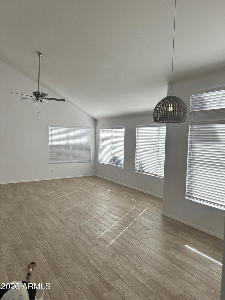 16228 S 32nd Pl - Photo 7 of 16