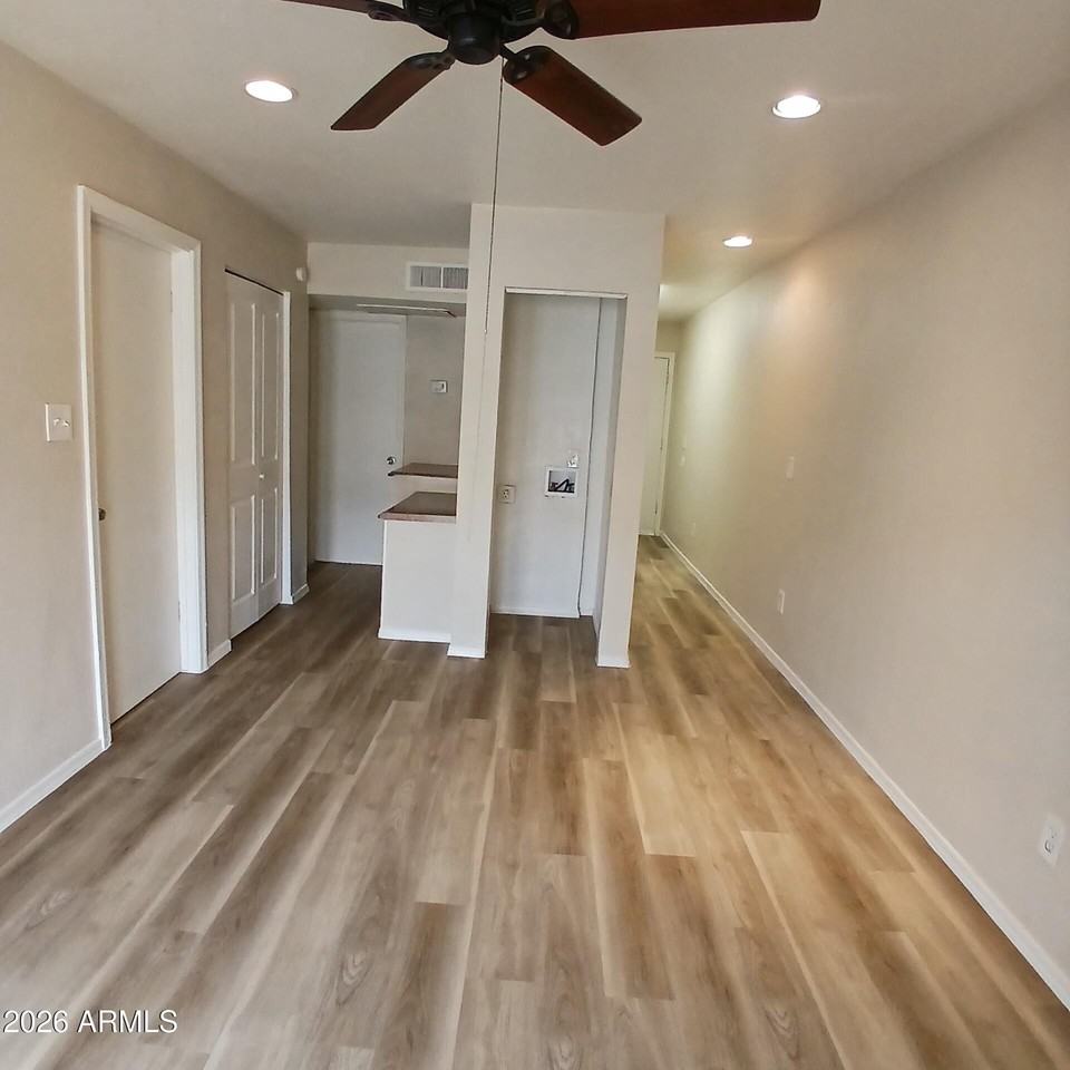 1216 W Purdue Ave Apt 3 #3 - Photo 6 of 14