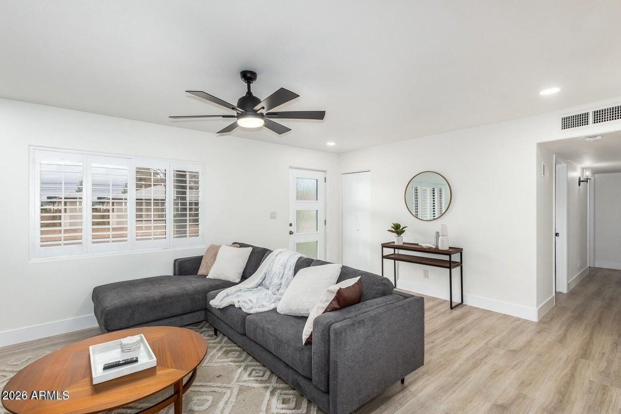 4511 N 31st Pl - Photo 2 of 22