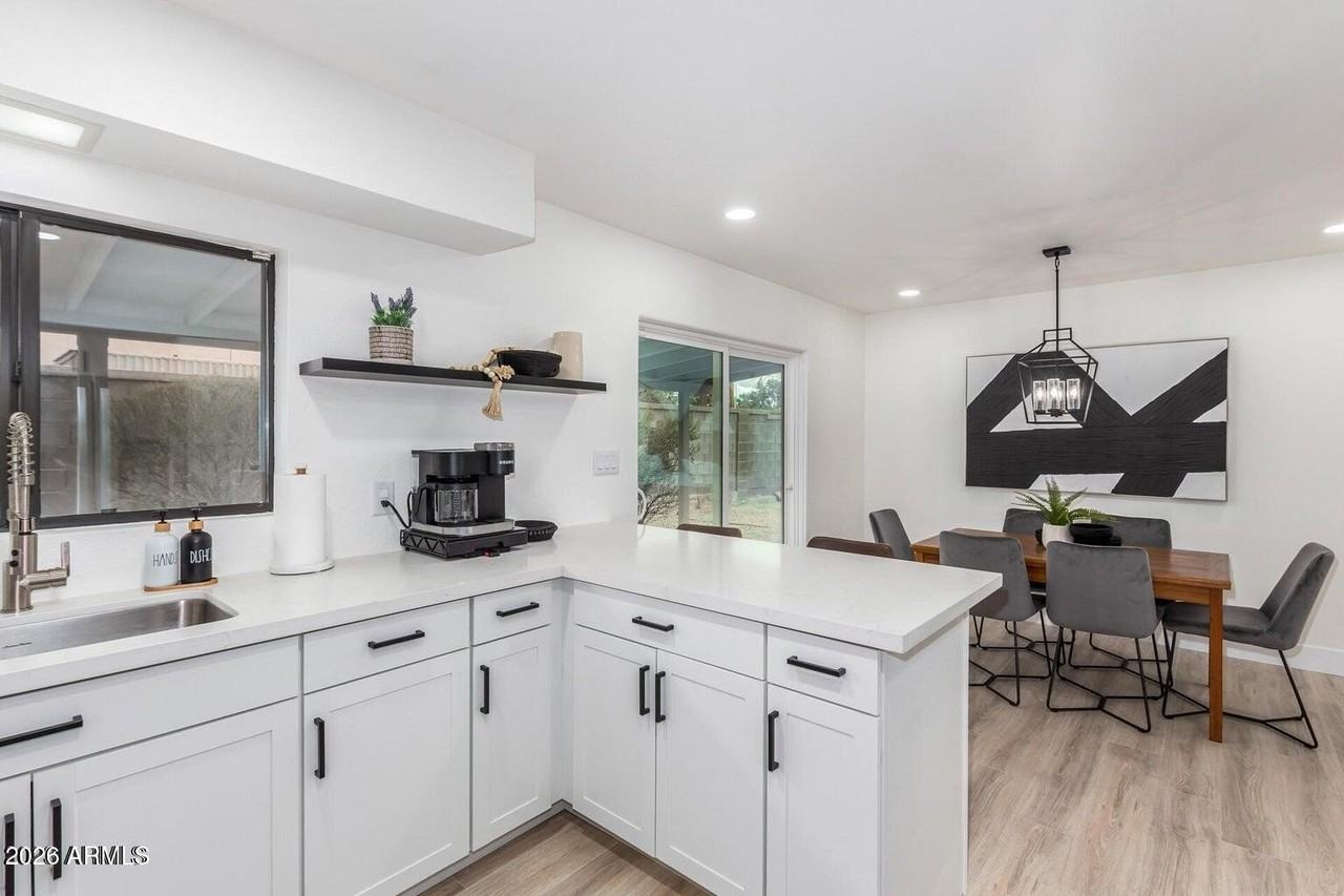 4511 N 31st Pl - Photo 6 of 22