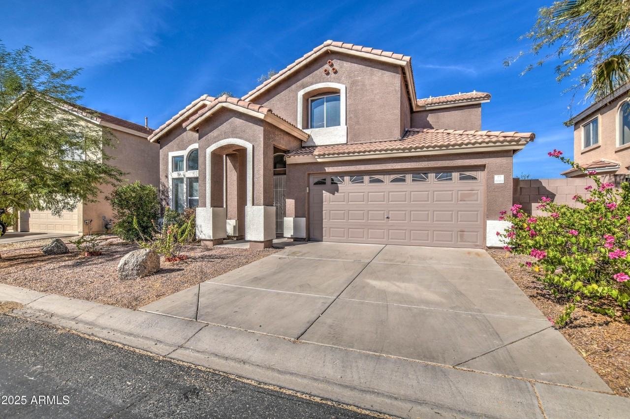 6660 E Riverdale St - Photo 4 of 50