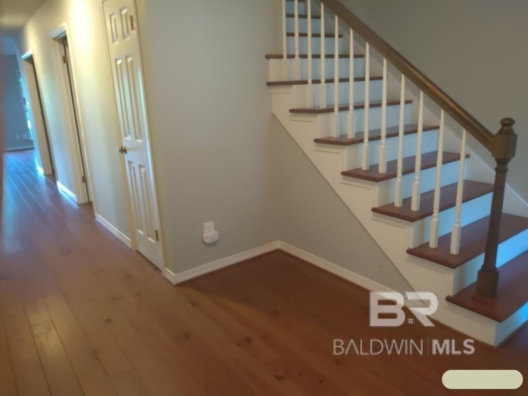 31 Lake Shore Dr - Photo 6 of 24