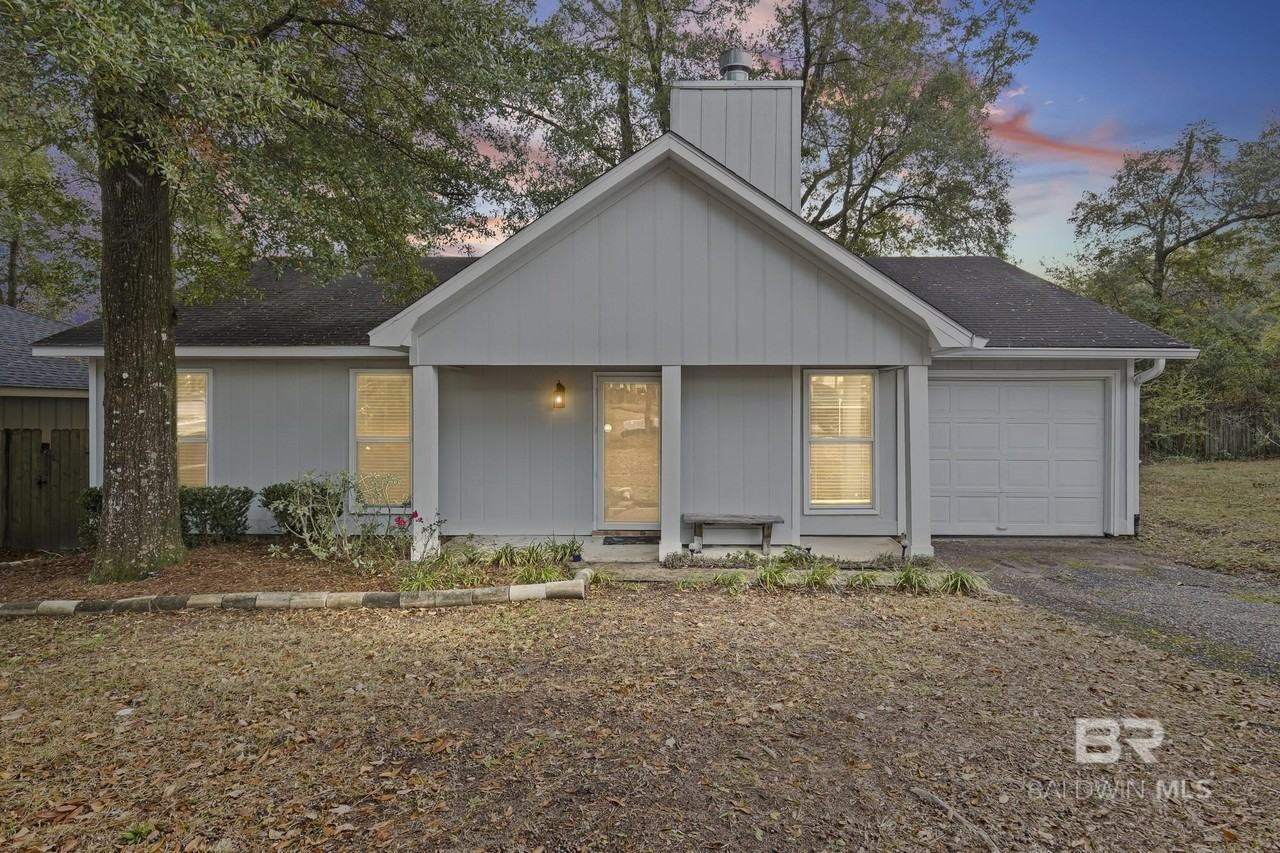 5907 Windham Ct - Photo 2 of 19