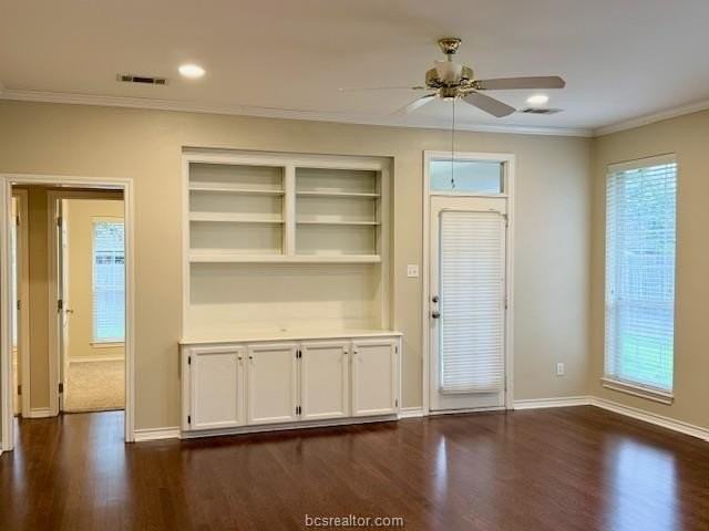 234 Stuttgart Cir - Photo 3 of 24