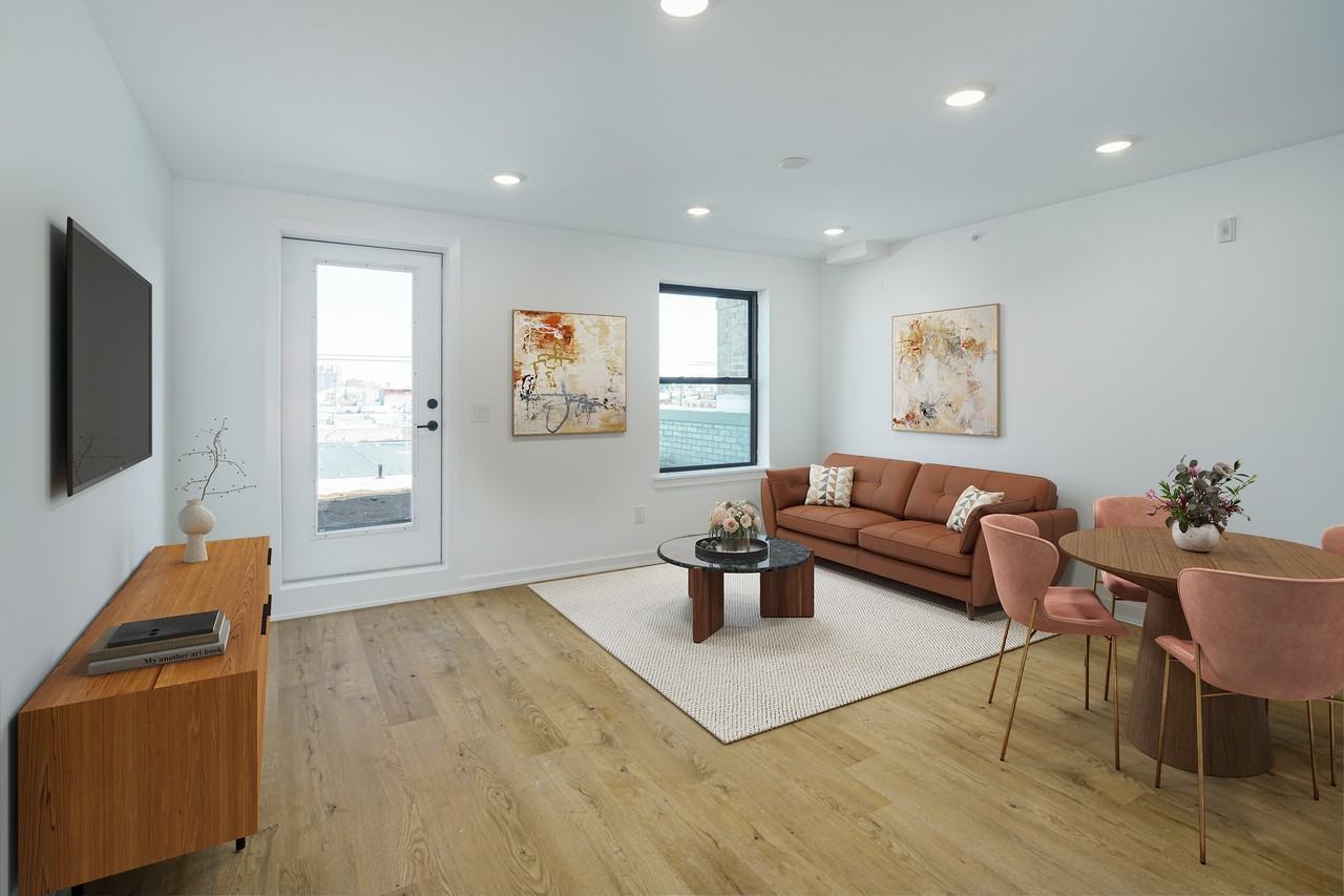 640 Moore Street - Photo 2 of 18