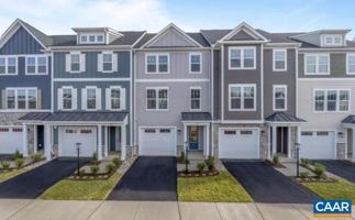 featured image of 4029 TALEN LN