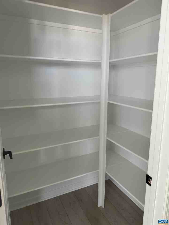 4029 TALEN LN - Photo 7 of 34