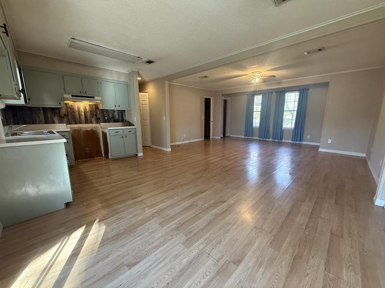 30 Arapaho Rd - Photo 6 of 22