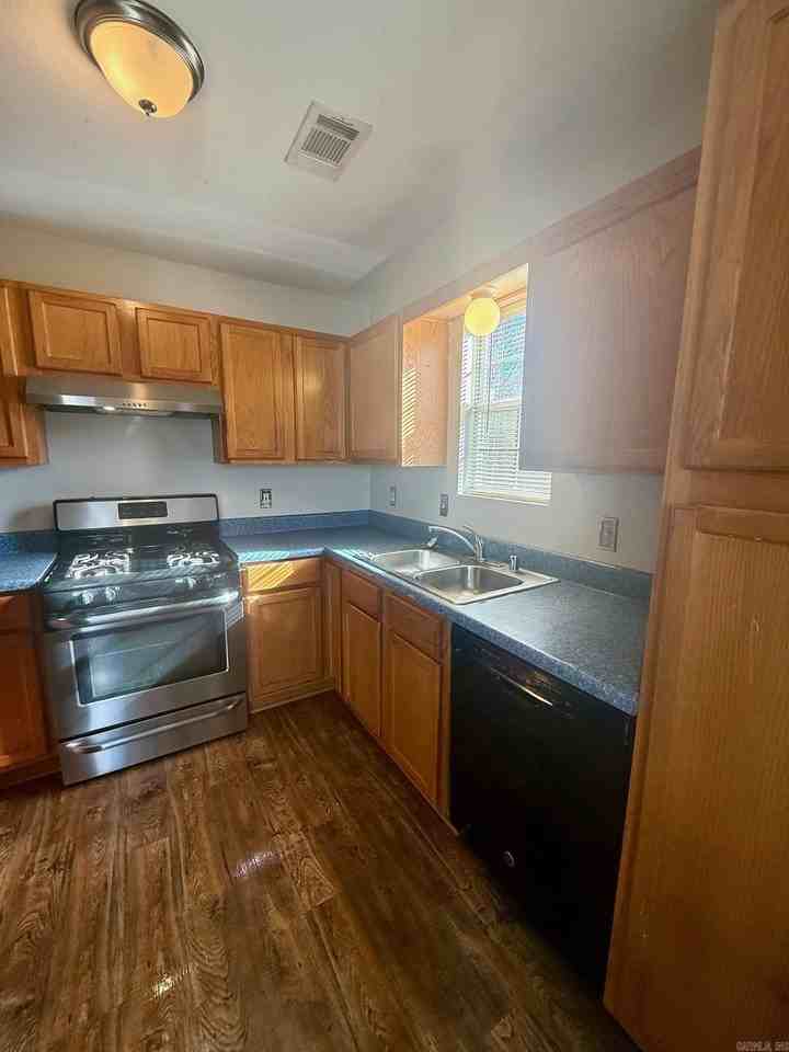 1712 Dixie - Photo 6 of 16