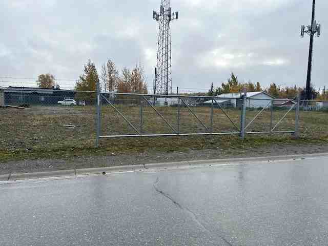 490 E Railroad Ave #E - Photo 6 of 7