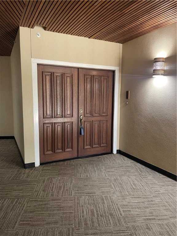 4350 Ocean Dr Apt 303 #303 - Photo 2 of 18