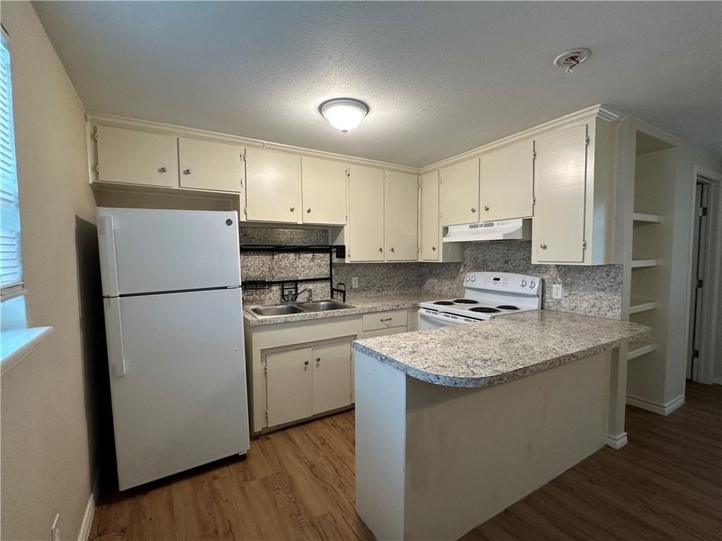 10837 Leopard St Unit A #A - Photo 3 of 7