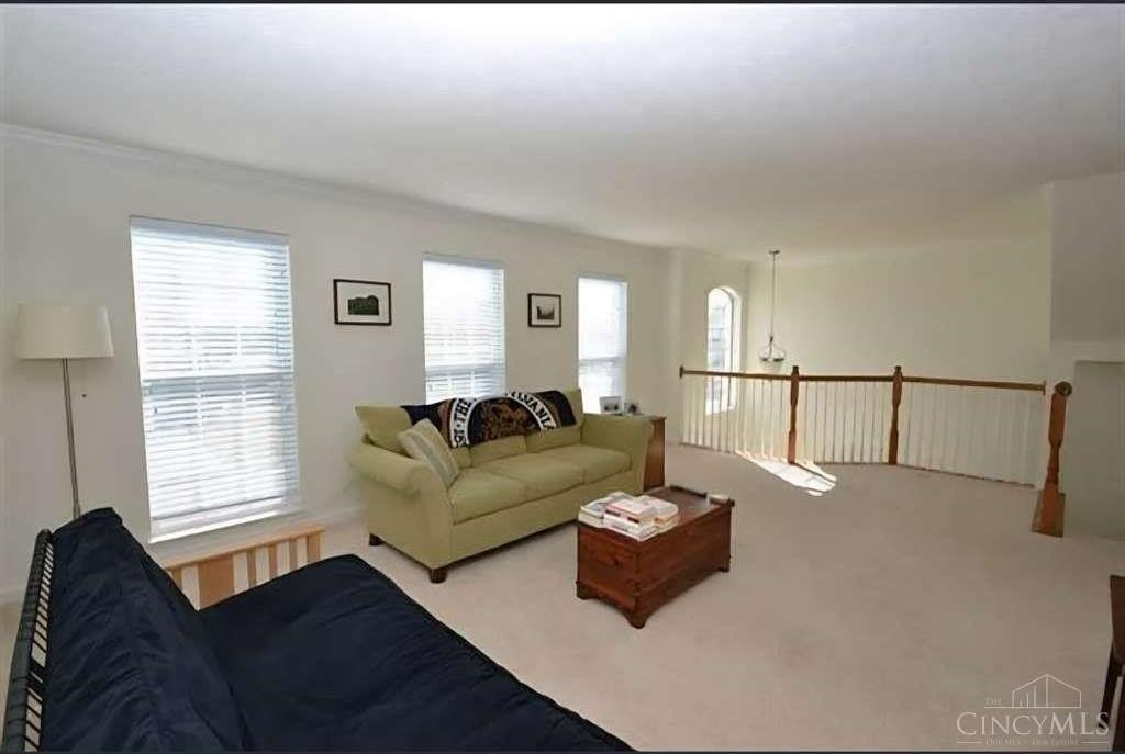 7507 Victoria Falls Ave - Photo 4 of 19