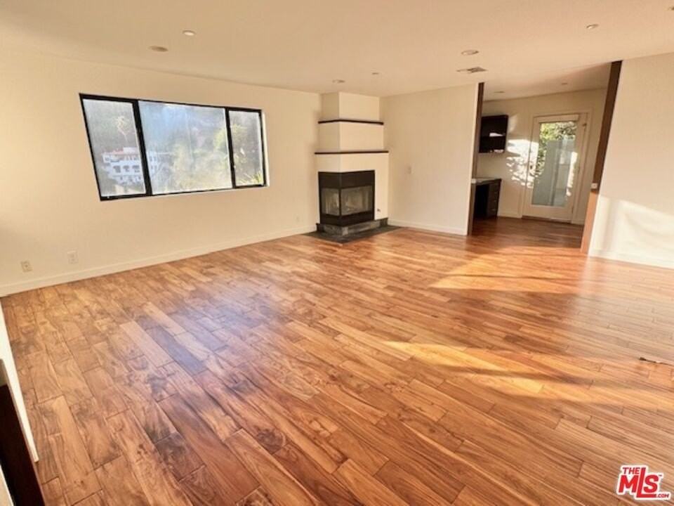 6441 Bryn Mawr Dr - Photo 2 of 31