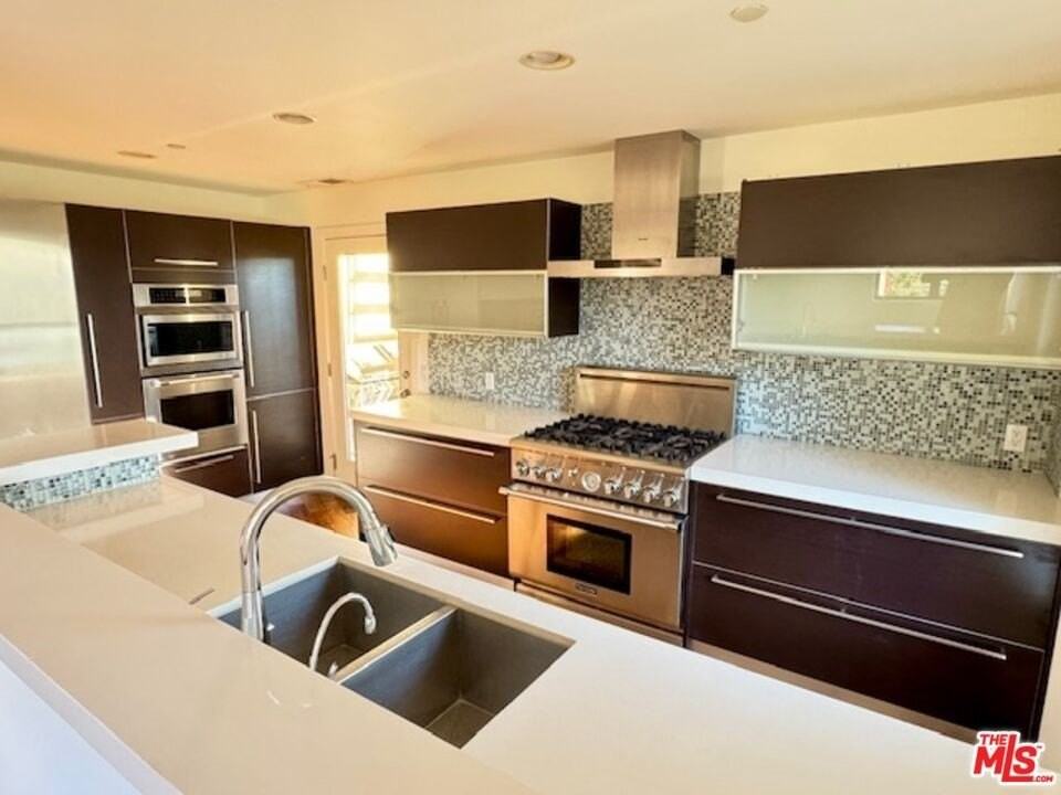 6441 Bryn Mawr Dr - Photo 7 of 31