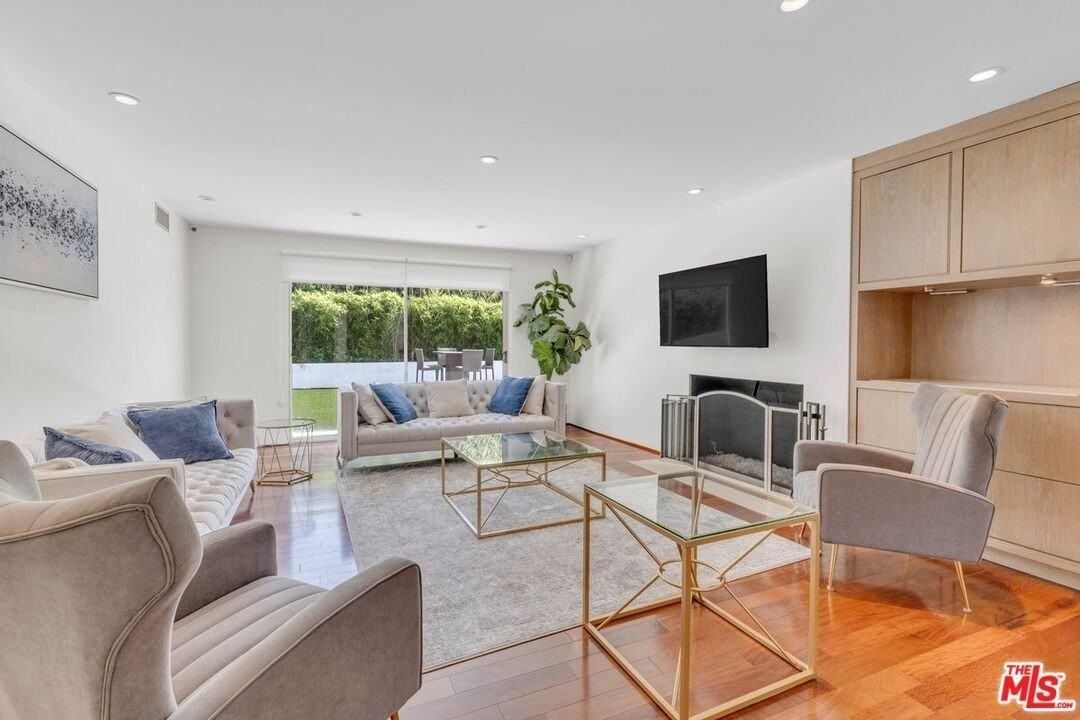 15514 Casiano Ct - Photo 2 of 50