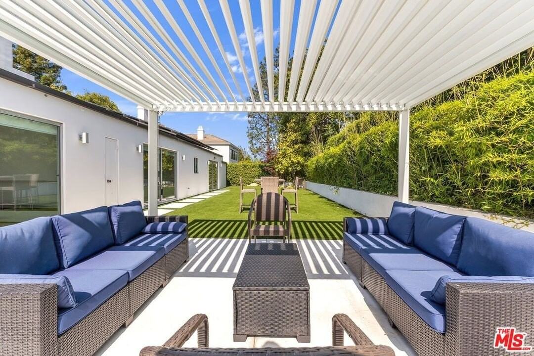 15514 Casiano Ct - Photo 3 of 50