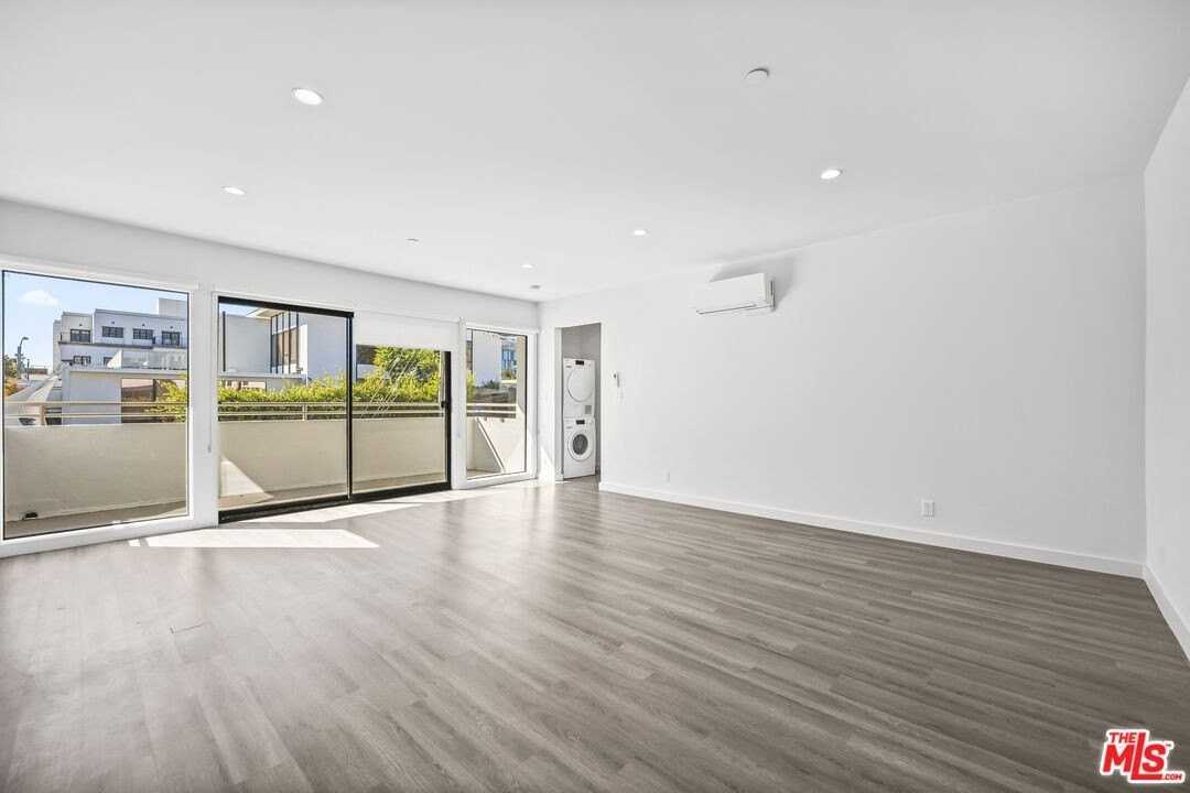 1264 9th St Unit E #E - Photo 5 of 20