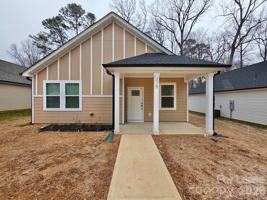 featured image of 215 E Division Ave