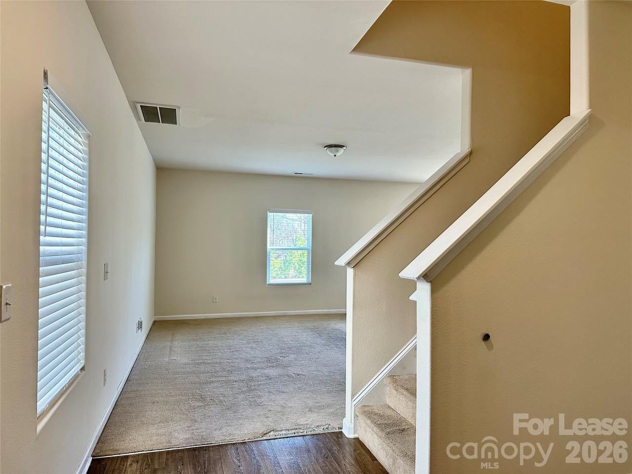 7210 Cuddington Dr - Photo 3 of 17