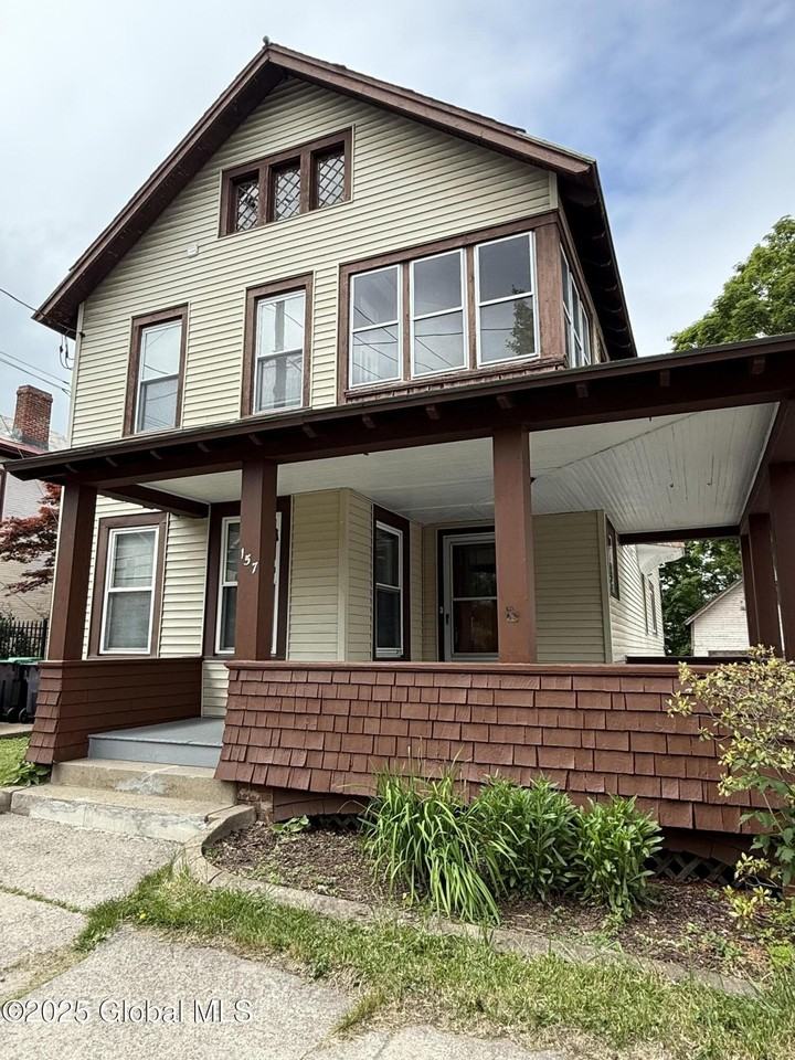 157 Washington St - Photo 2 of 24