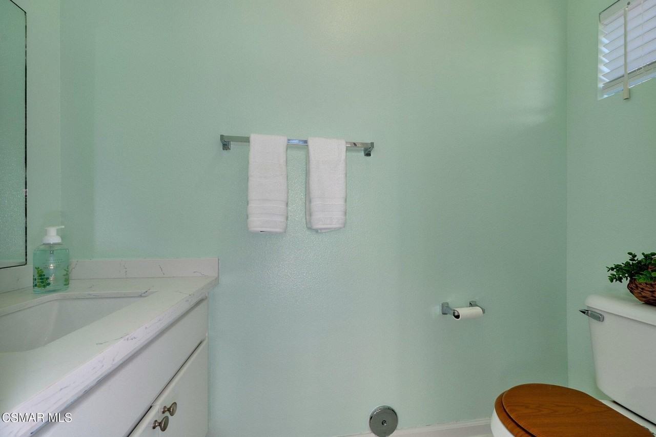 4508 Apricot Rd Unit B #B - Photo 7 of 44