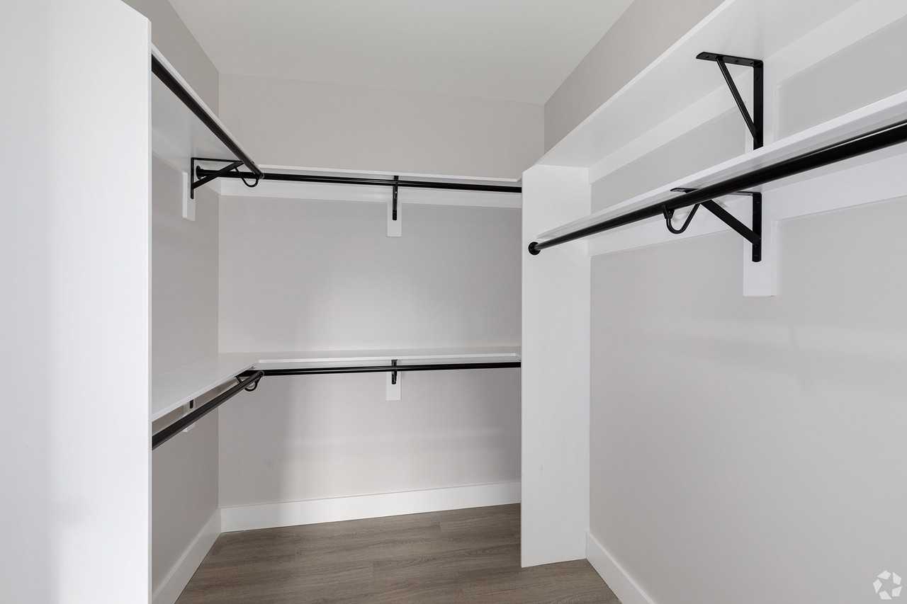 4665 S Amherst Highway - Photo 7 of 50