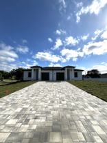 1253 Columbus Boulevard Fort Myers FL 33913 - Photo 1 of 1