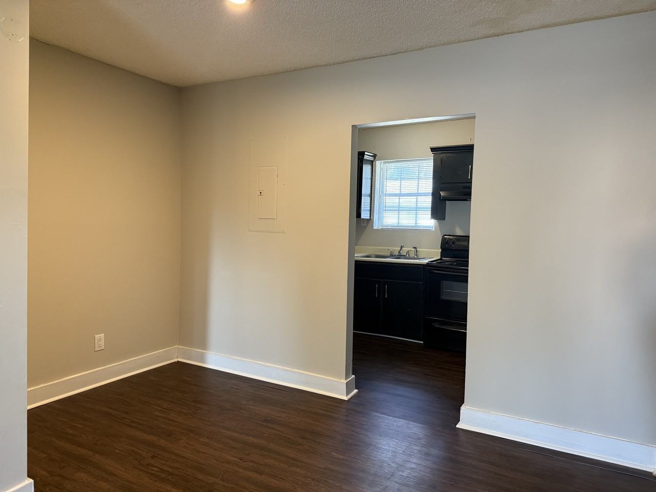 Park Terrace Apartments - Photo 5 of 12