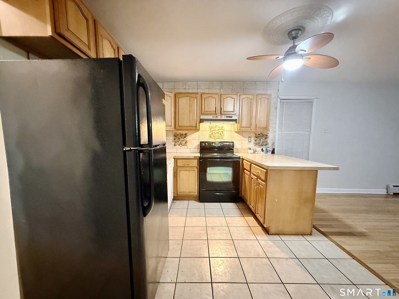 78 Lindley St #1stFL - Photo 2 of 9