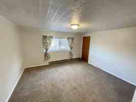 featured image of 33 Front St #2