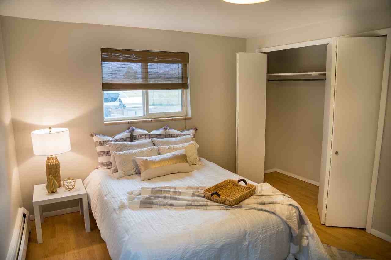 Oak Street Apartments - Photo 5 of 50