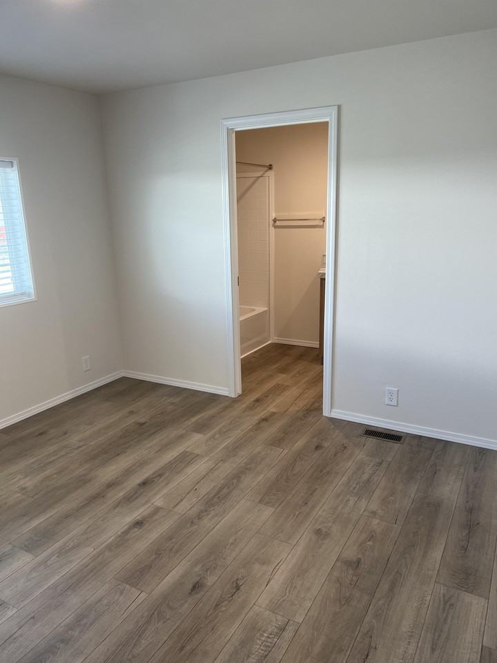 107 Northside Dr #107 - Photo 7 of 18