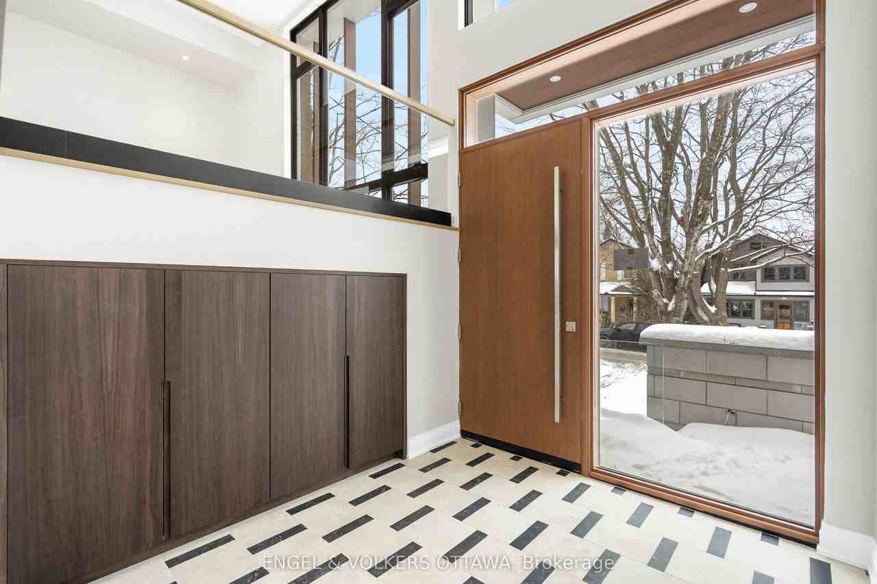 579 Melbourne Ave - Photo 5 of 33