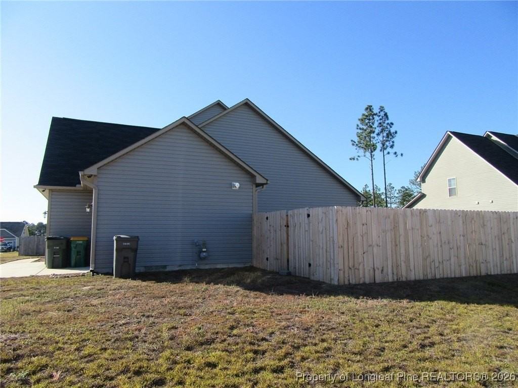 2142 Yates Ranch Rd - Photo 6 of 32